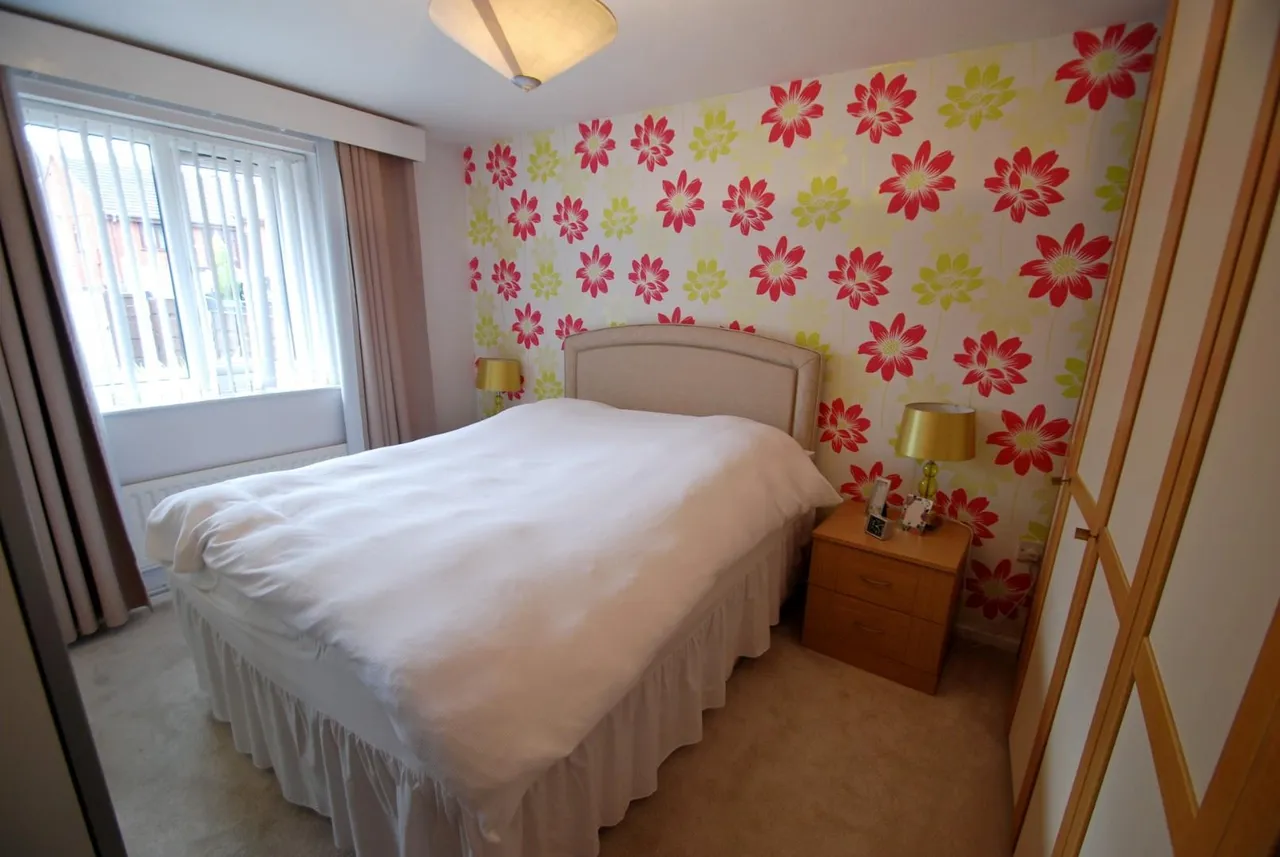 Myrtle Gardens, Bury, Greater Manchester, BL9 7DN, photo 7