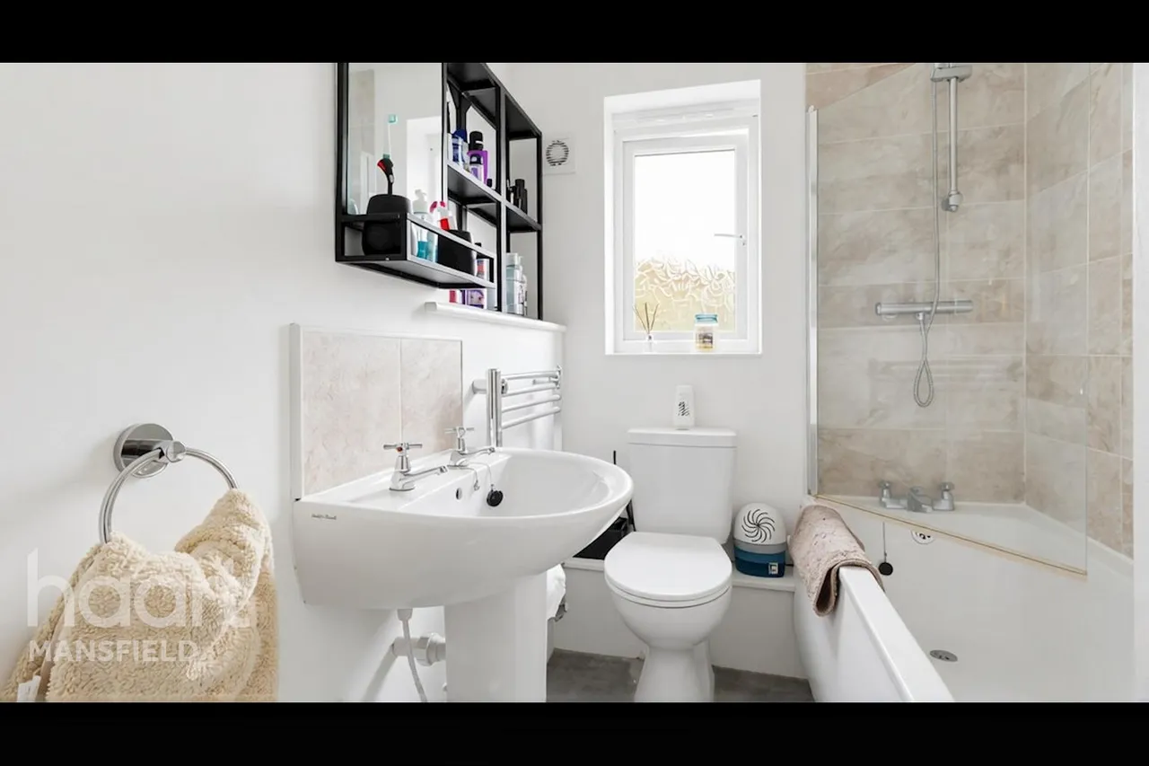 Poppy Avenue, Newark, NG22, photo 14
