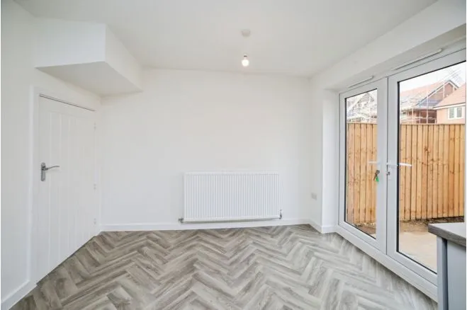 Holly Court, Rotherham, photo 4