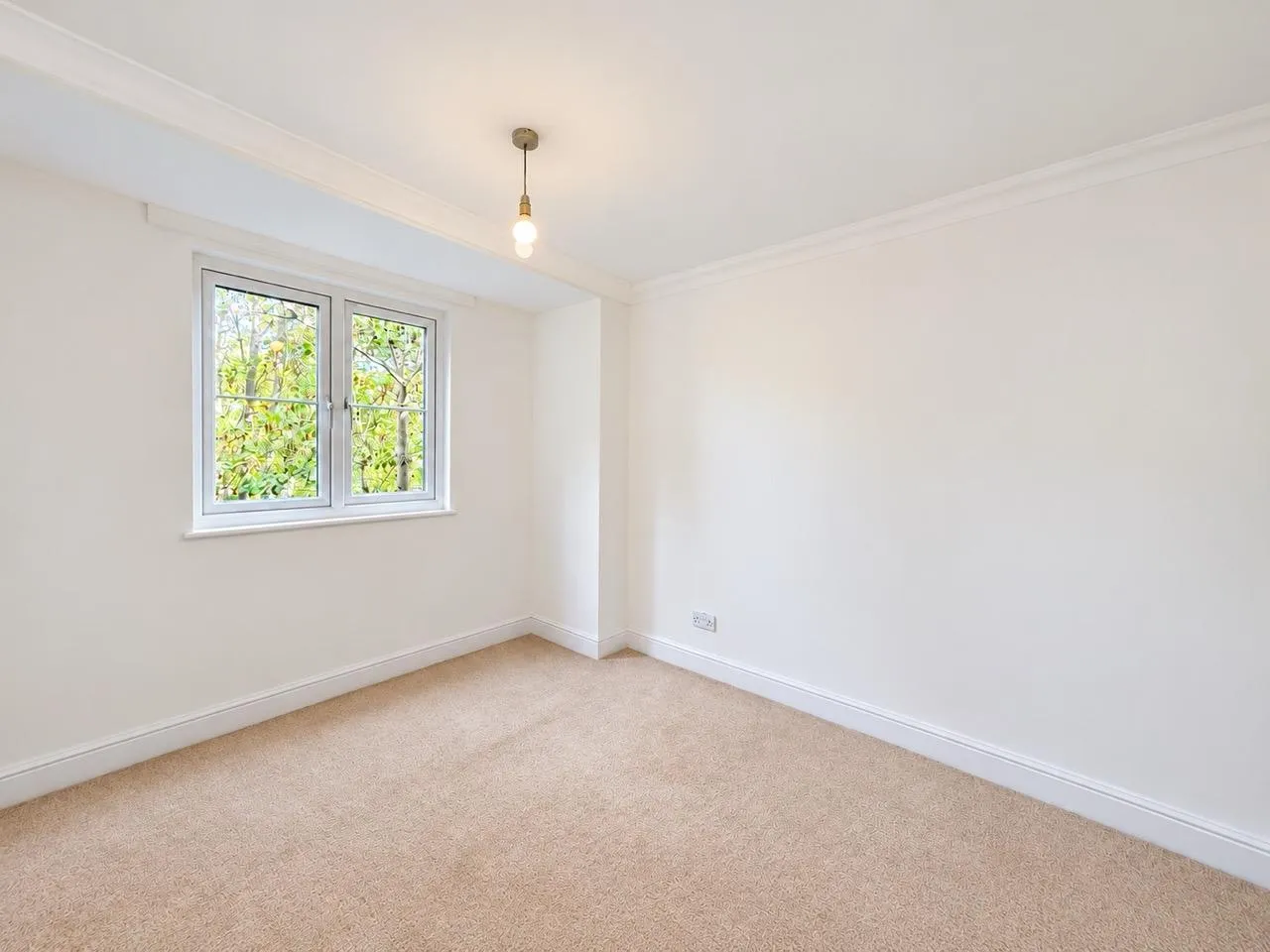 Thorney Mill Road, West Drayton, UB7, photo 10