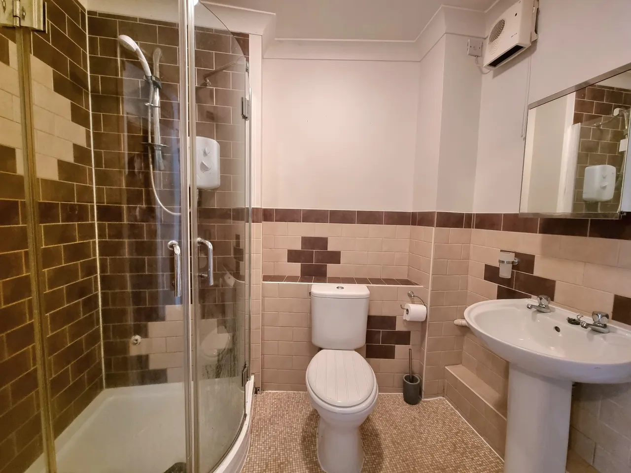 Forton Road, GOSPORT, photo 8