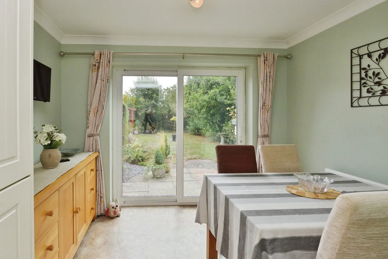 Eastfield Drive, Hanslope, Buckinghamshire, MK19, photo 8