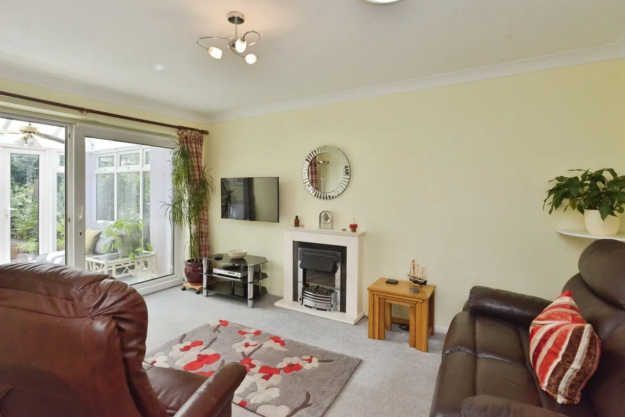 Eastfield Drive, Hanslope, Buckinghamshire, MK19, photo 4