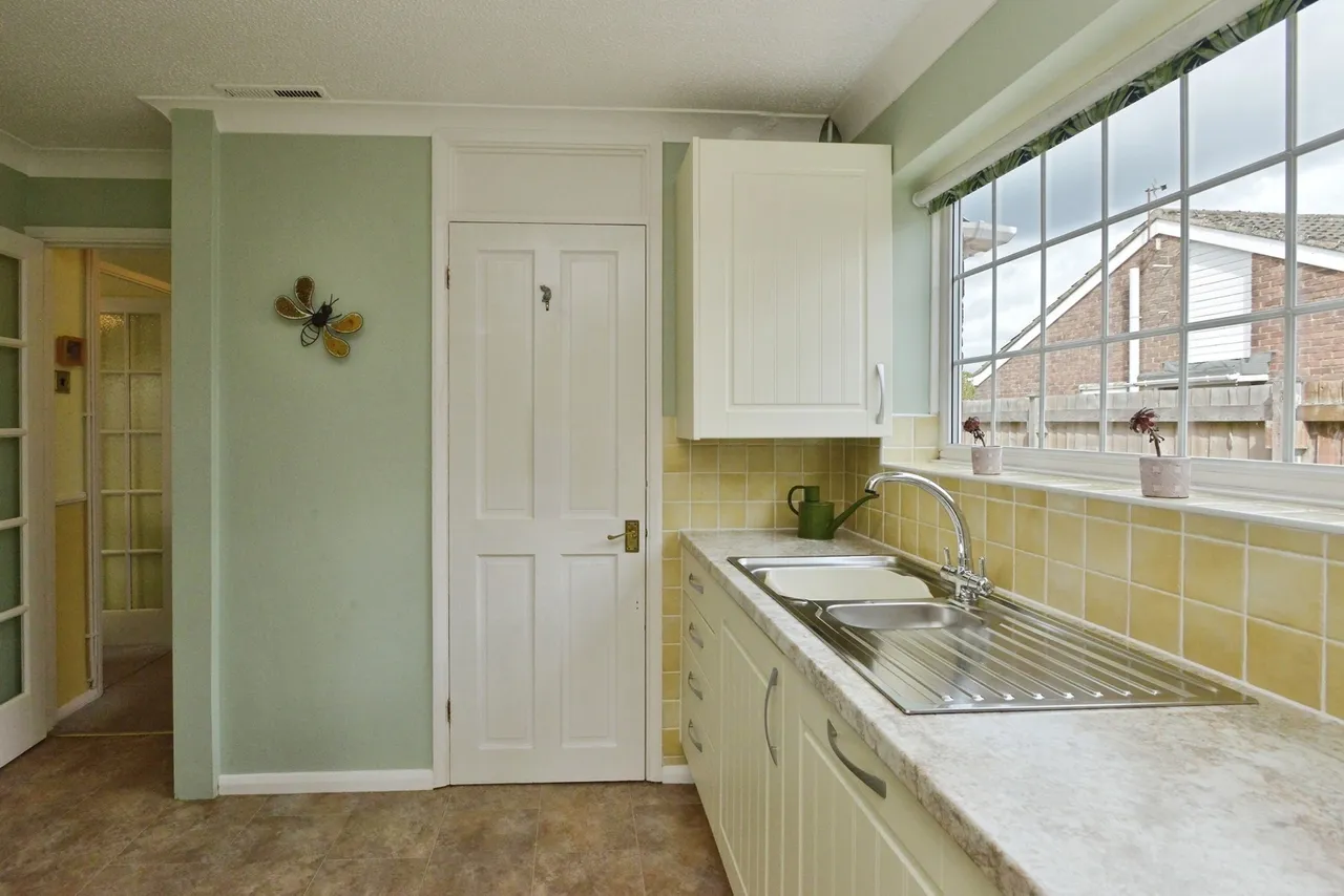 Eastfield Drive, Hanslope, Buckinghamshire, MK19, photo 6