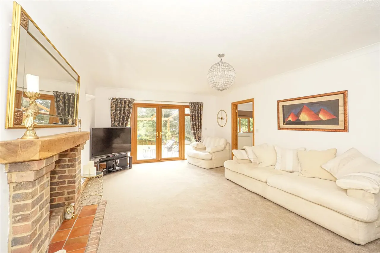 St Helens Park Road, Hastings, photo 16
