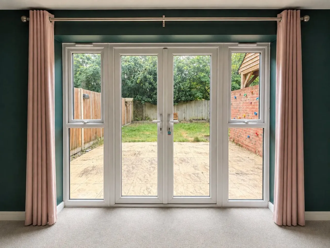 Honeysuckle Avenue, Hellingly, Hailsham, East Sussex, BN27, photo 7