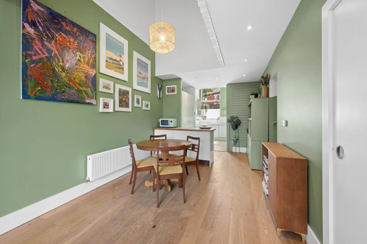 Church Road, Northenden, M22, photo 7