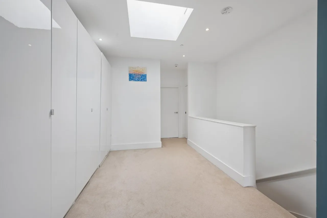 Church Road, Northenden, M22, photo 19