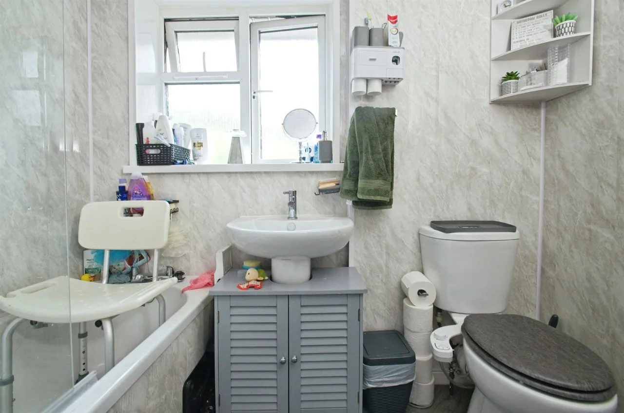 Heol-Y-Mynydd Pentre, CF41, photo 6