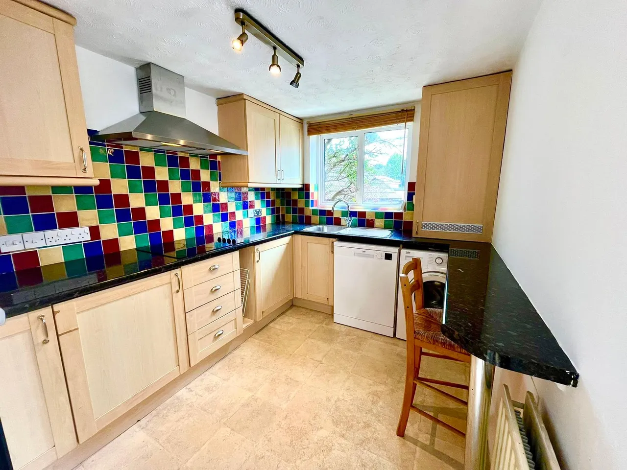 Farnborough Road, Farnham, GU9 9BD, photo 3