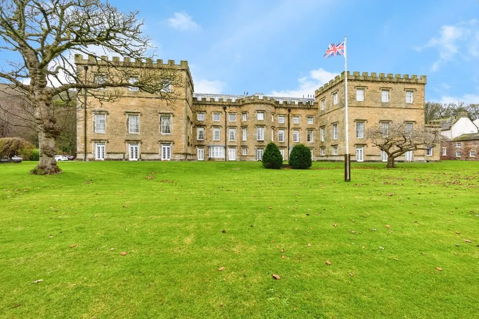 2 bed flat for sale — Flatt Walks, Whitehaven, Cumbria, CA28
