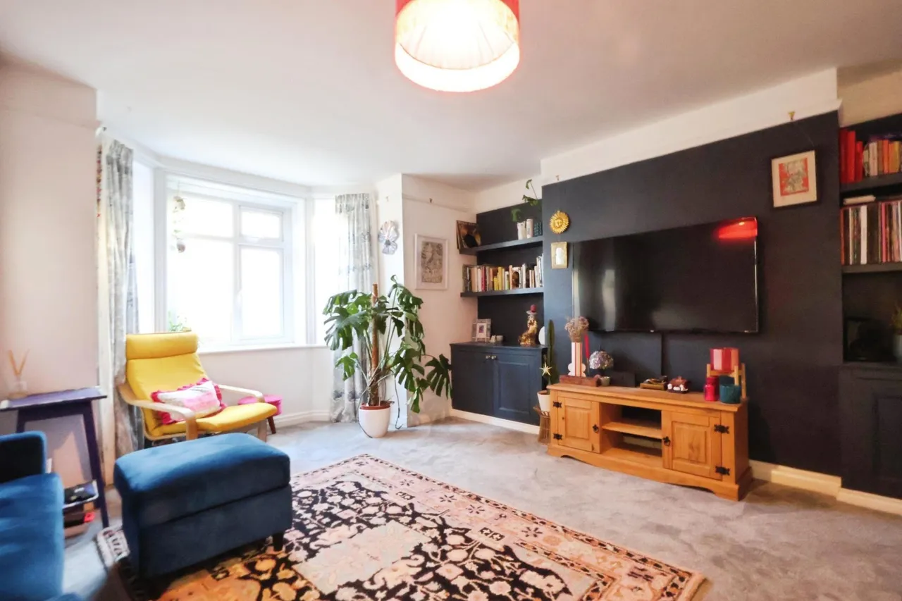Walsworth Road, Hitchin, photo 5