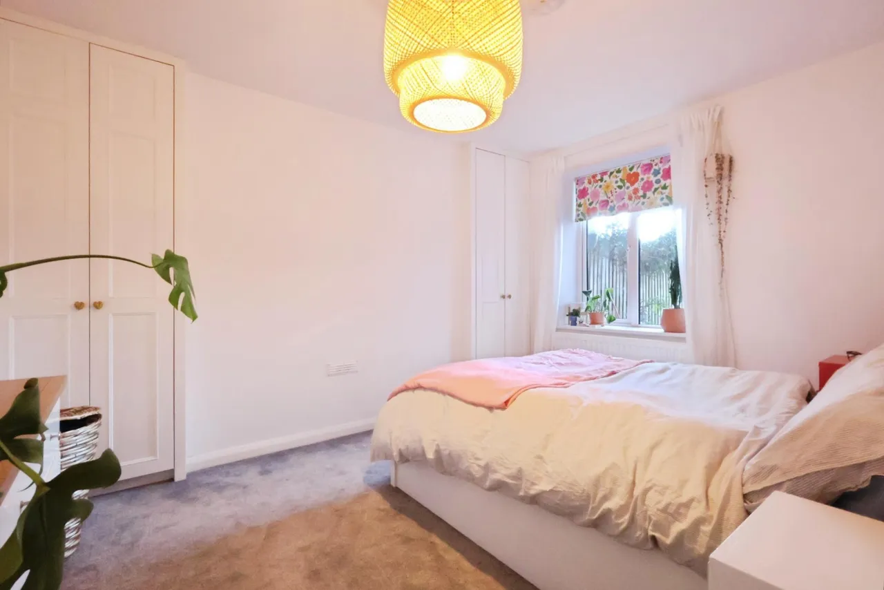 Walsworth Road, Hitchin, photo 8