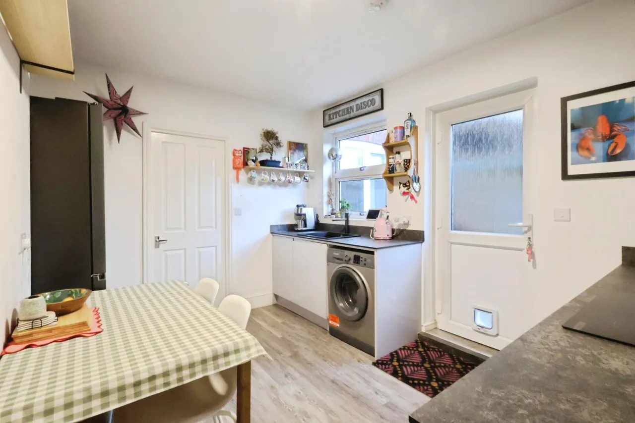 Walsworth Road, Hitchin, photo 12