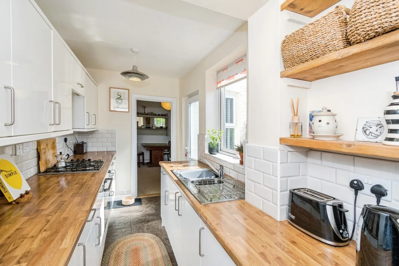 Henry Road, Freemantle, SO15, photo 4