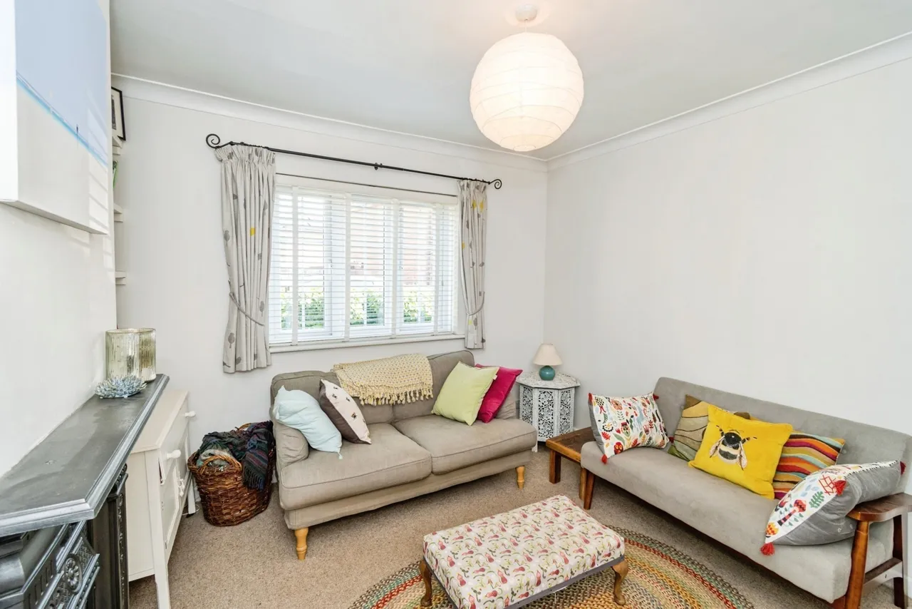 Henry Road, Freemantle, SO15, photo 7