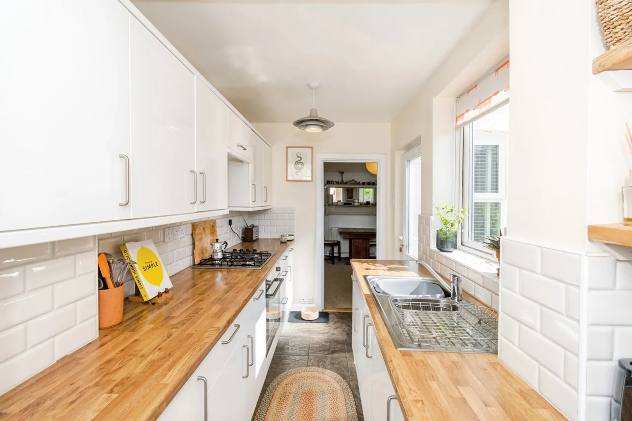 Henry Road, Freemantle, SO15, photo 6