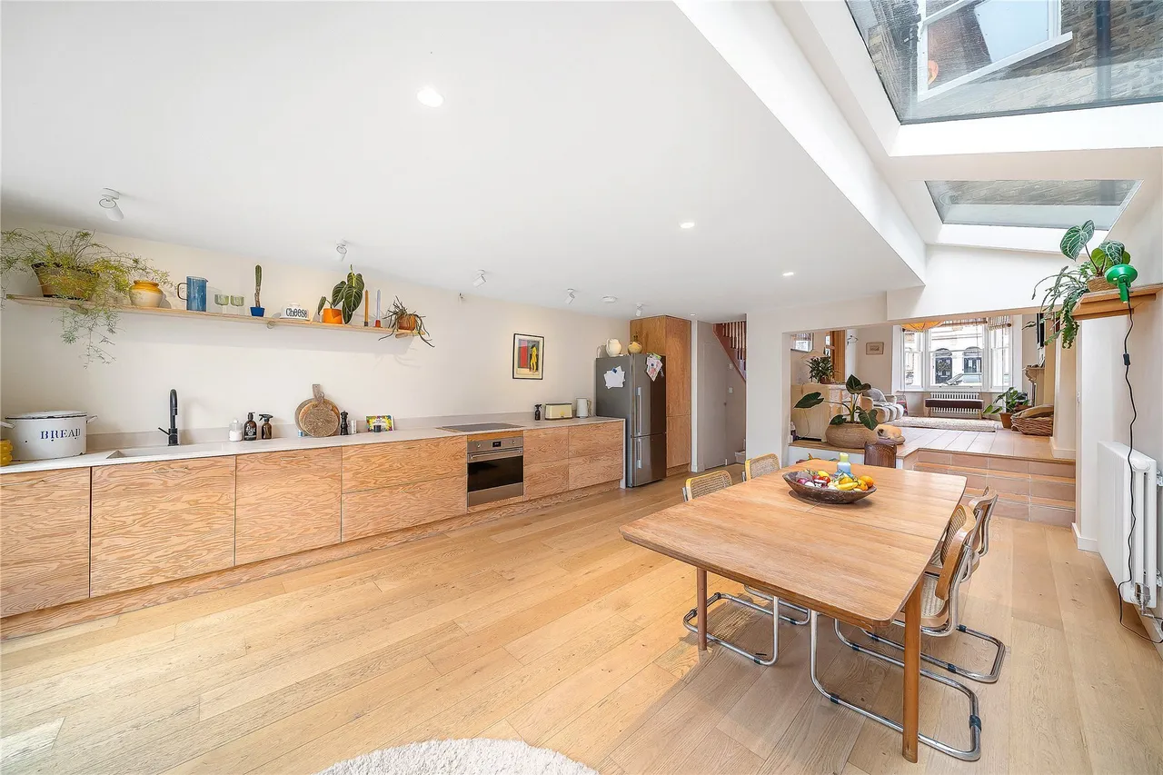 4 bed house for sale — Adys Road, London, SE15