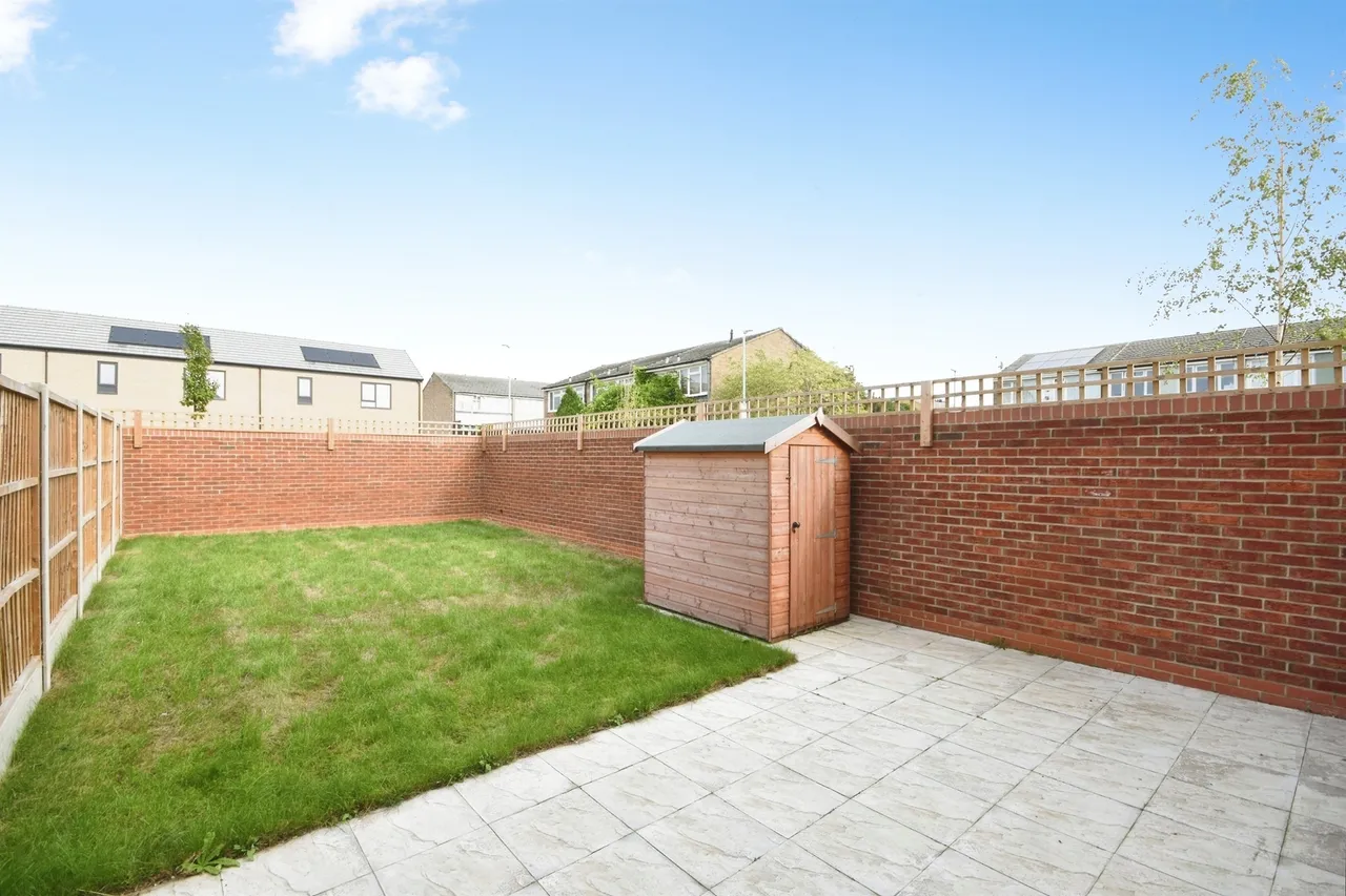 Clarendon Mews, Pitsea, SS13, photo 12