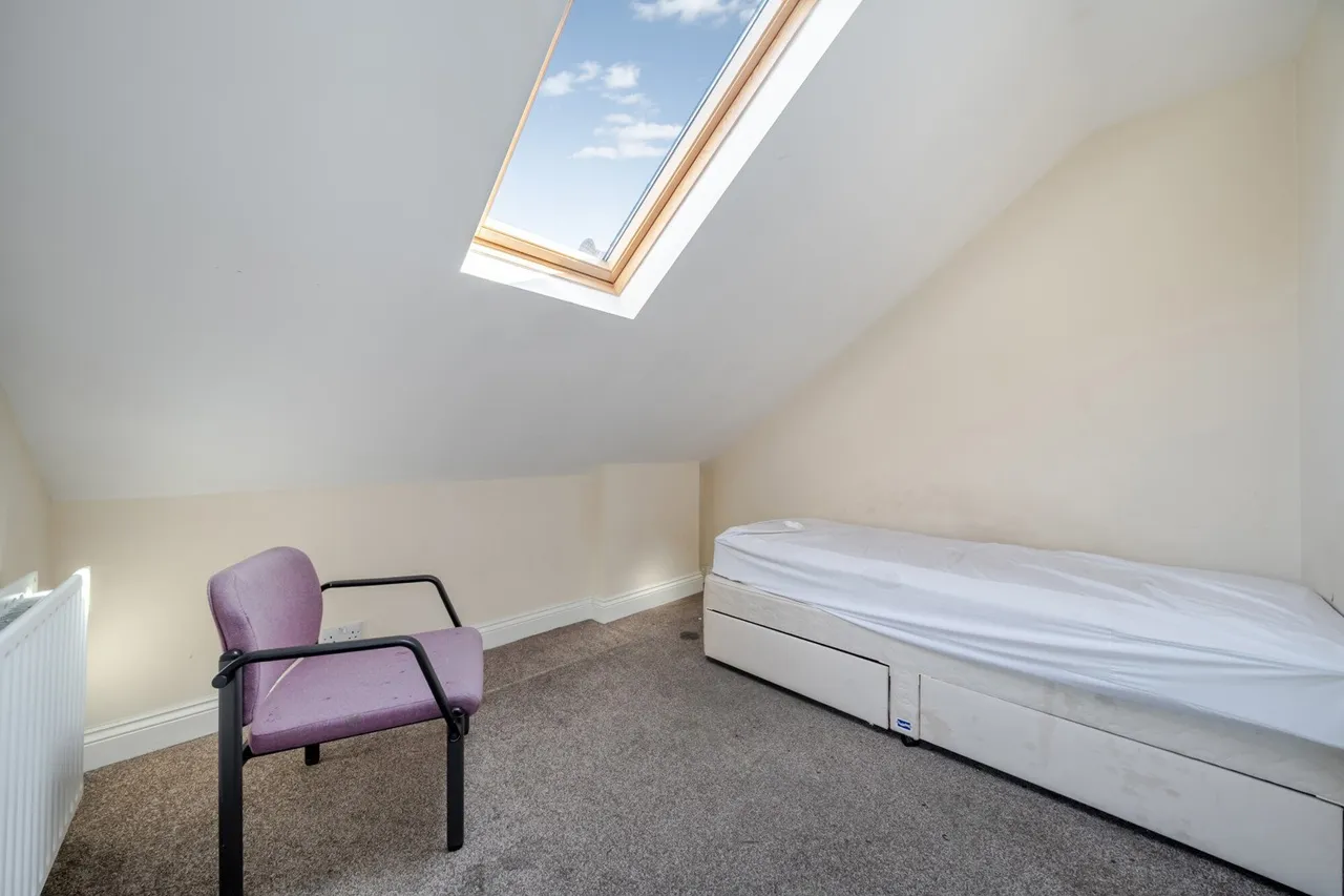 Charleville Circus, SE26, photo 18