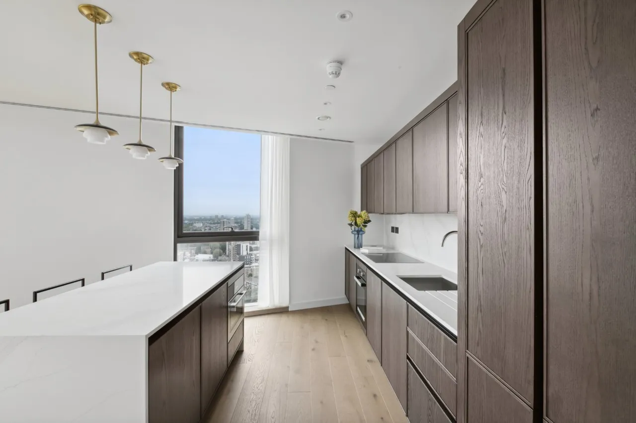 Salter Street, Tower Hamlets, E14, photo 8