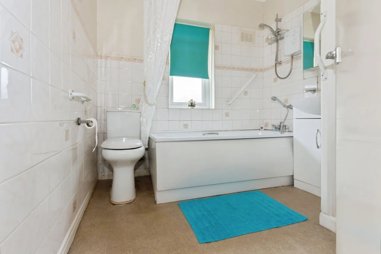 Oakhurst Road, Birmingham, B27, photo 10