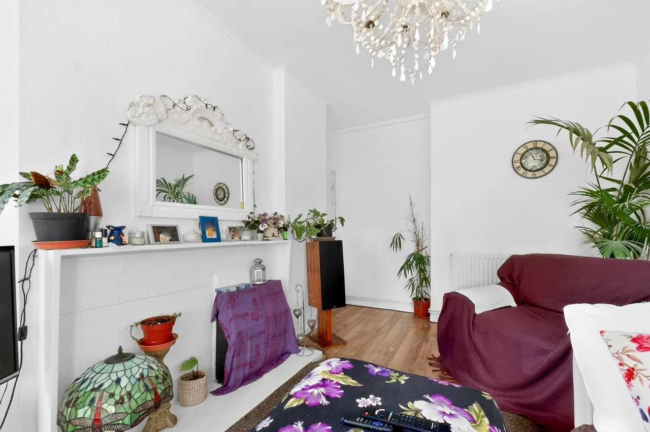 Swanton Gardens, London, photo 11