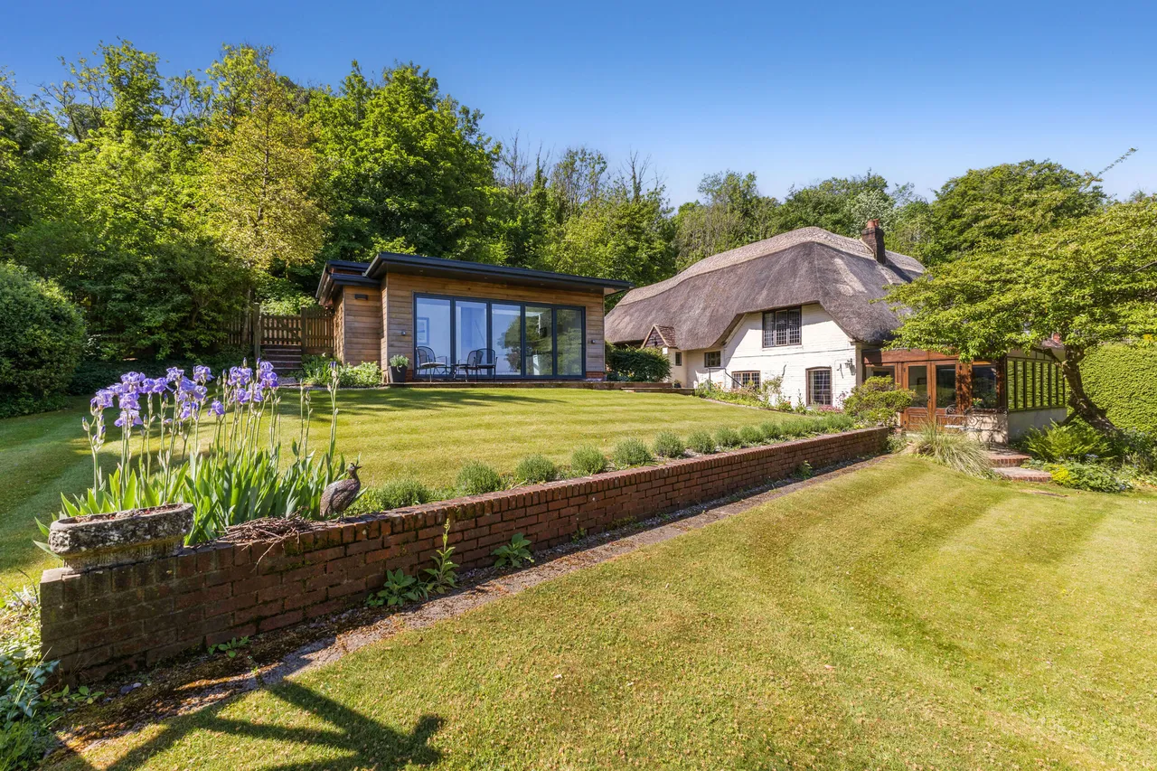 4 bed house for sale — Whiteleaf, Princes Risborough, HP27