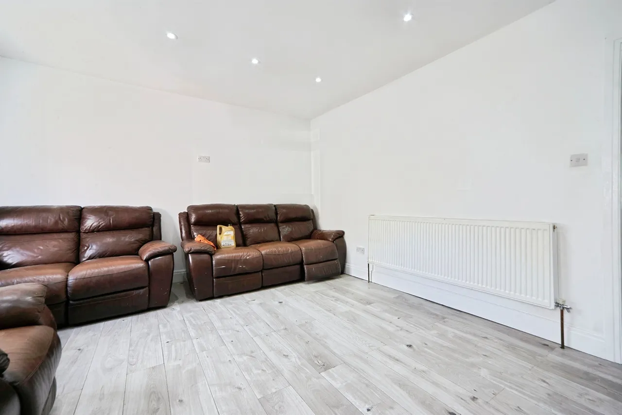 Shepherds Place, Leeds, LS8, photo 6