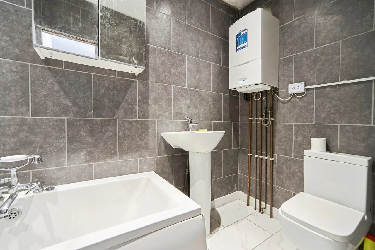Shepherds Place, Leeds, LS8, photo 5