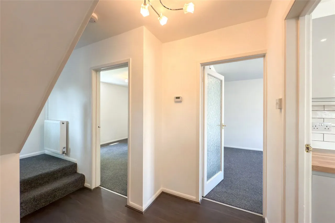 Cavan Drive, St. Albans, Hertfordshire, AL3 6HR, photo 6