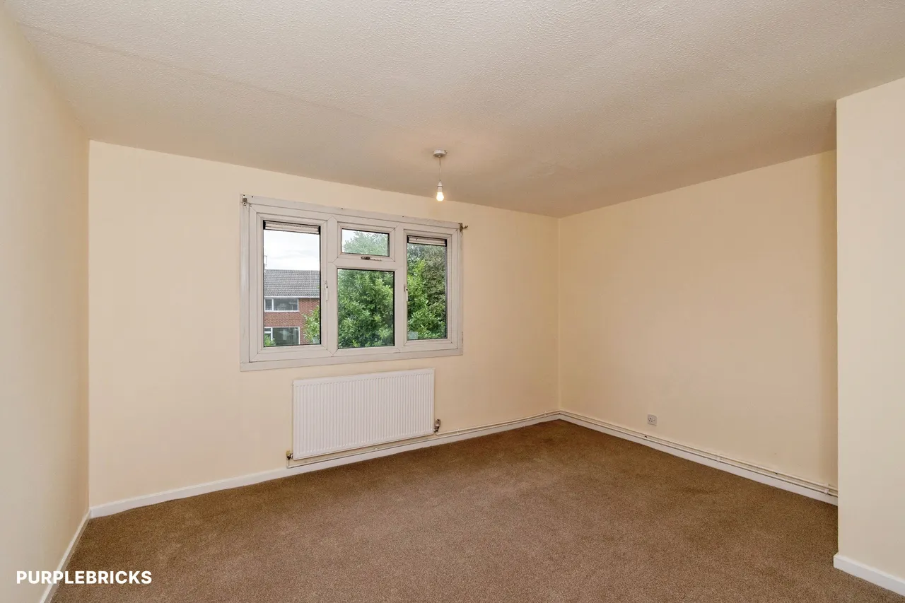 Hessian Close, Bilston, WV14, photo 7