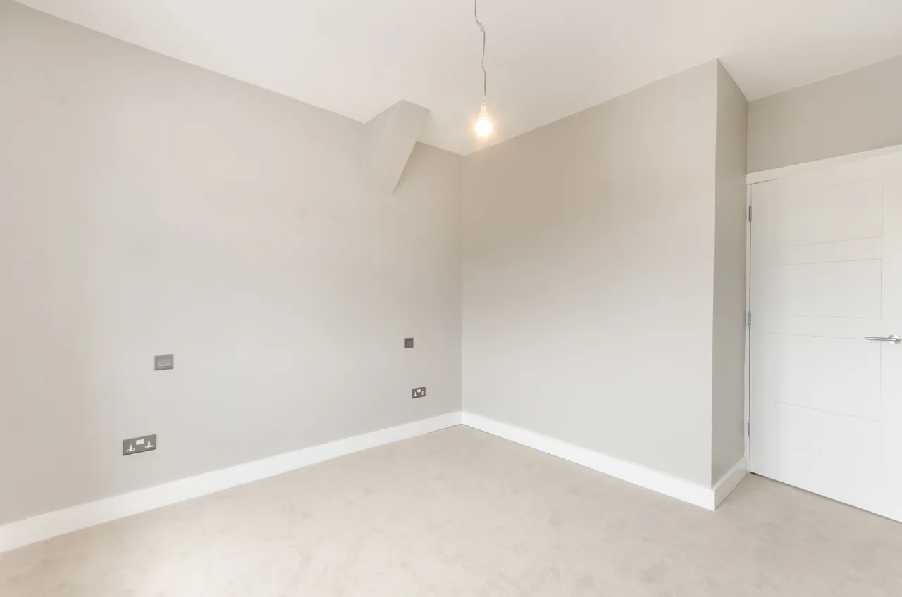 London, NW10, photo 13