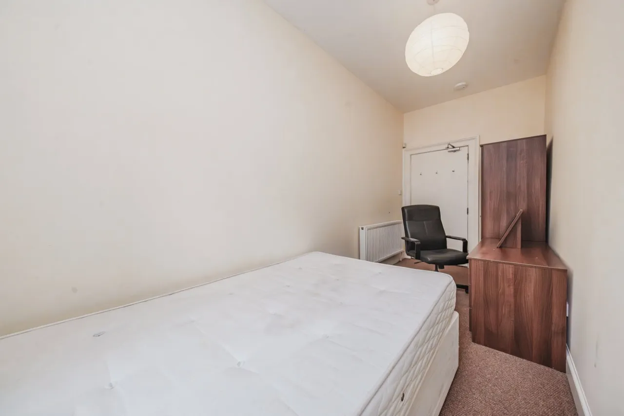 Murieston Crescent, Edinburgh, EH11, photo 8