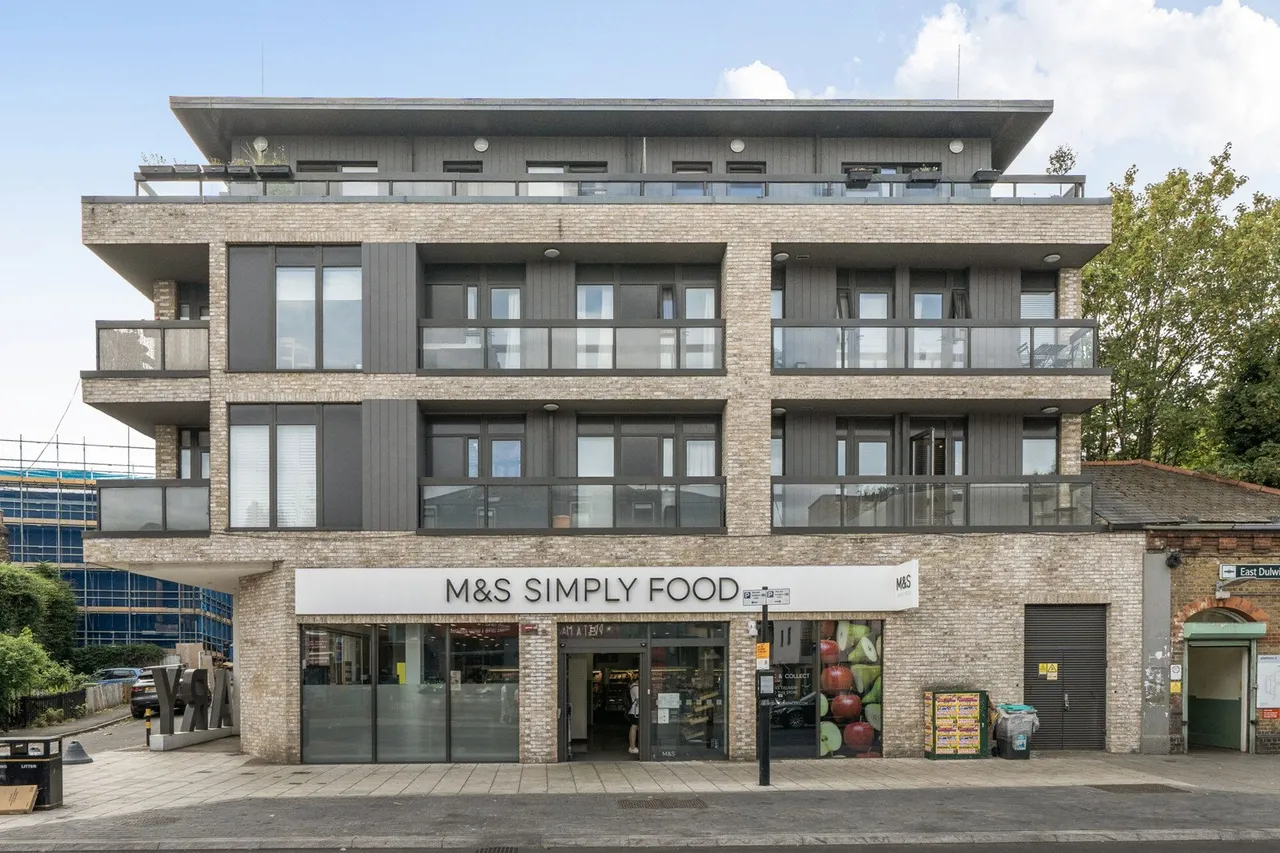 Grove Vale, SE22, photo 19