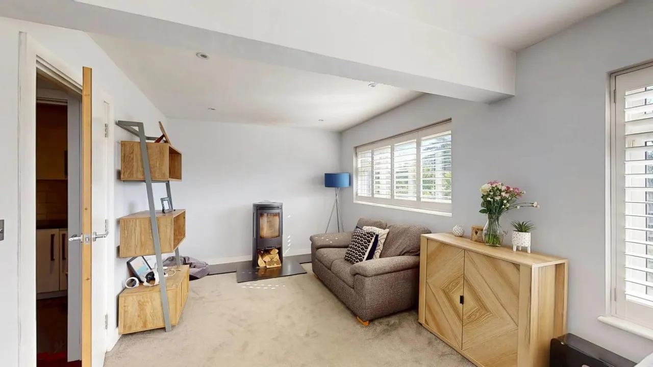 Dudsbury Road, BH22, photo 10