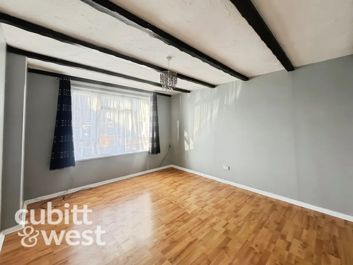 DEPOSIT ALTERNATIVE AVAILABLE Stockheath Way, Havant, PO9, photo 3