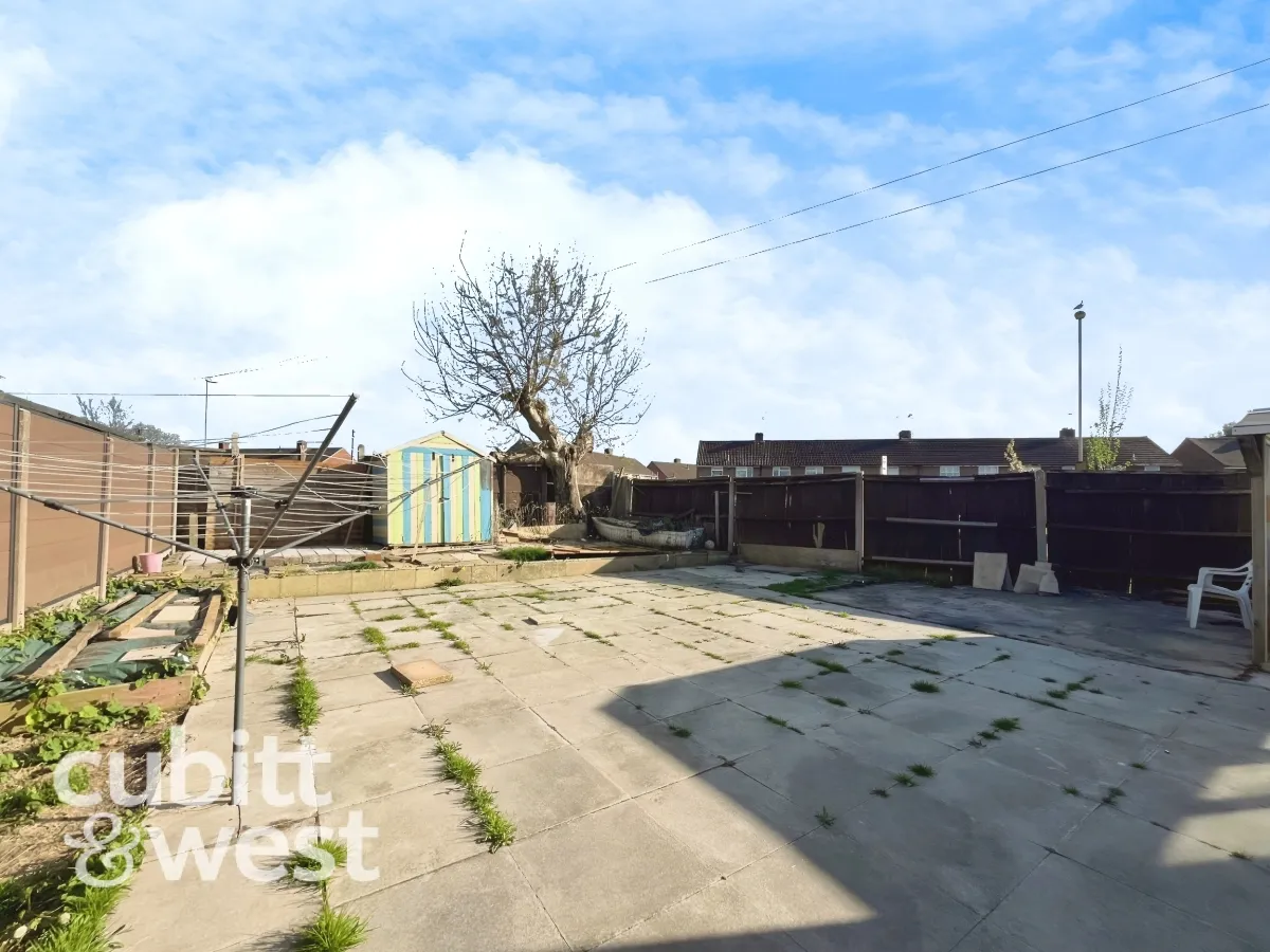 DEPOSIT ALTERNATIVE AVAILABLE Stockheath Way, Havant, PO9, photo 5