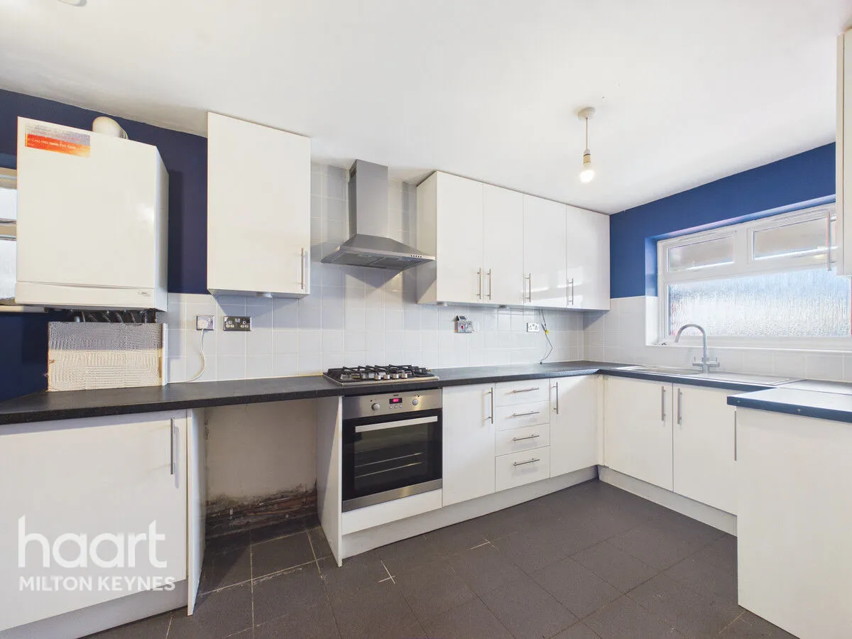 Regent Street, Bletchley, MK2, photo 5