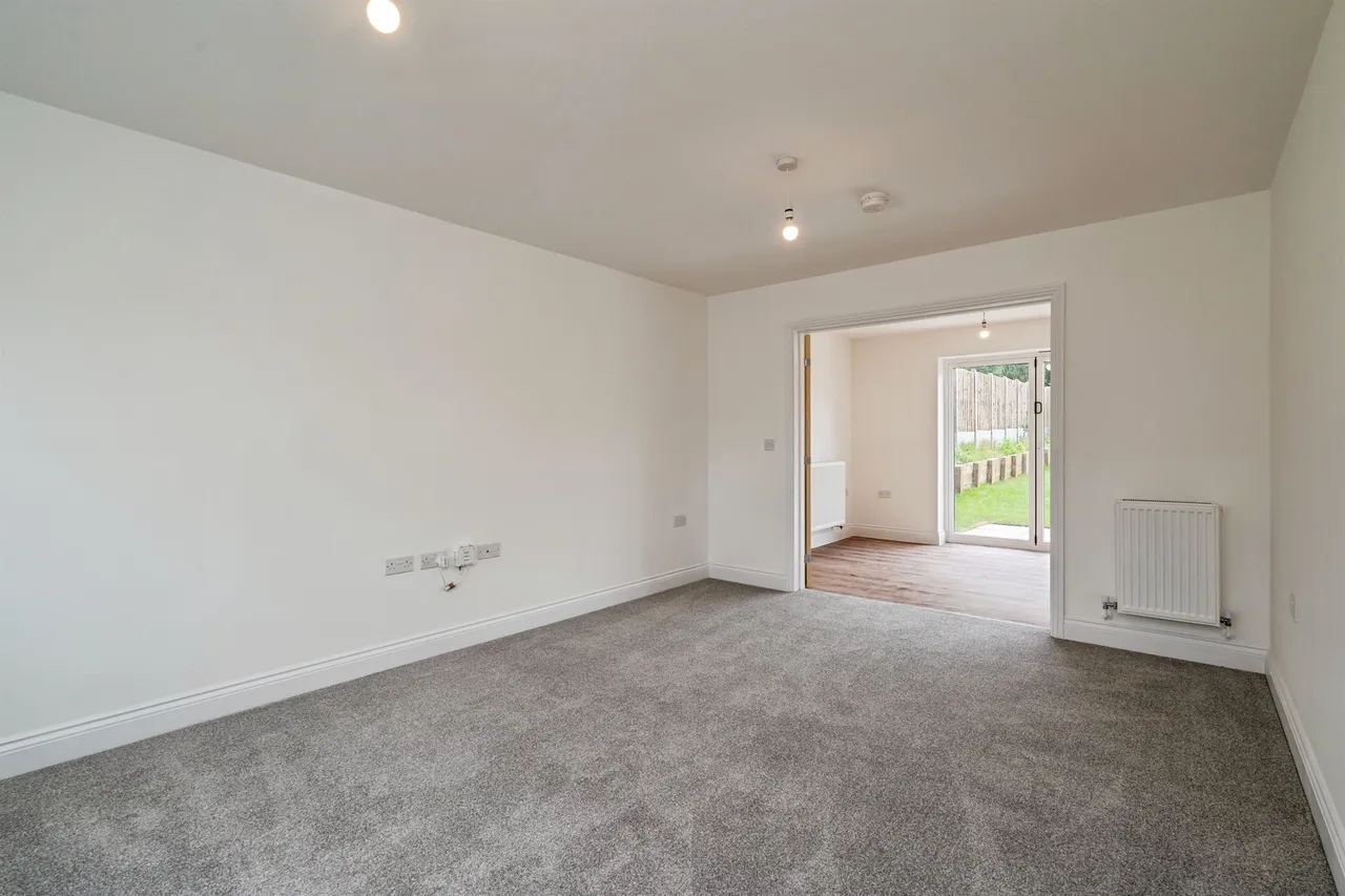 Jubilee Way, Holton, Halesworth, photo 11