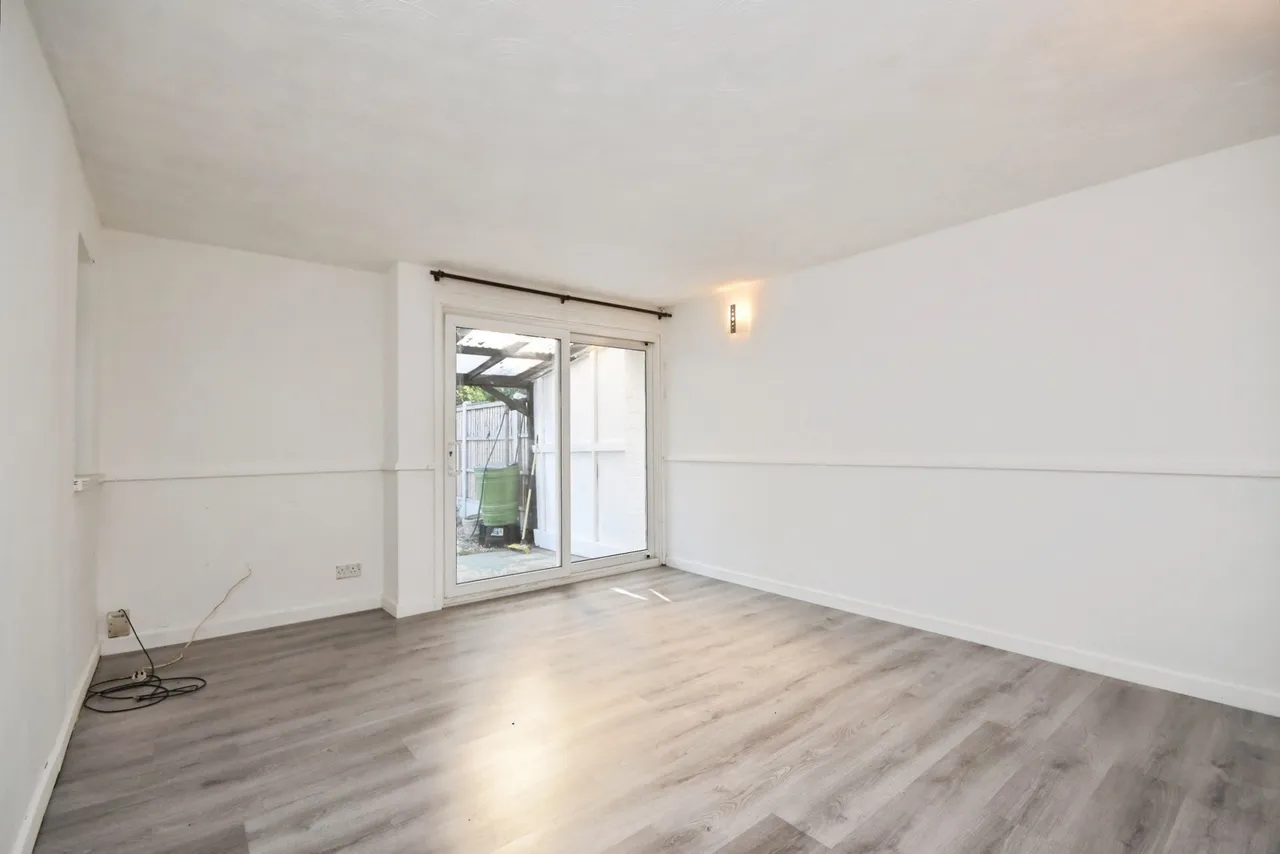 Travers Way, Basildon, Essex, SS13, photo 5