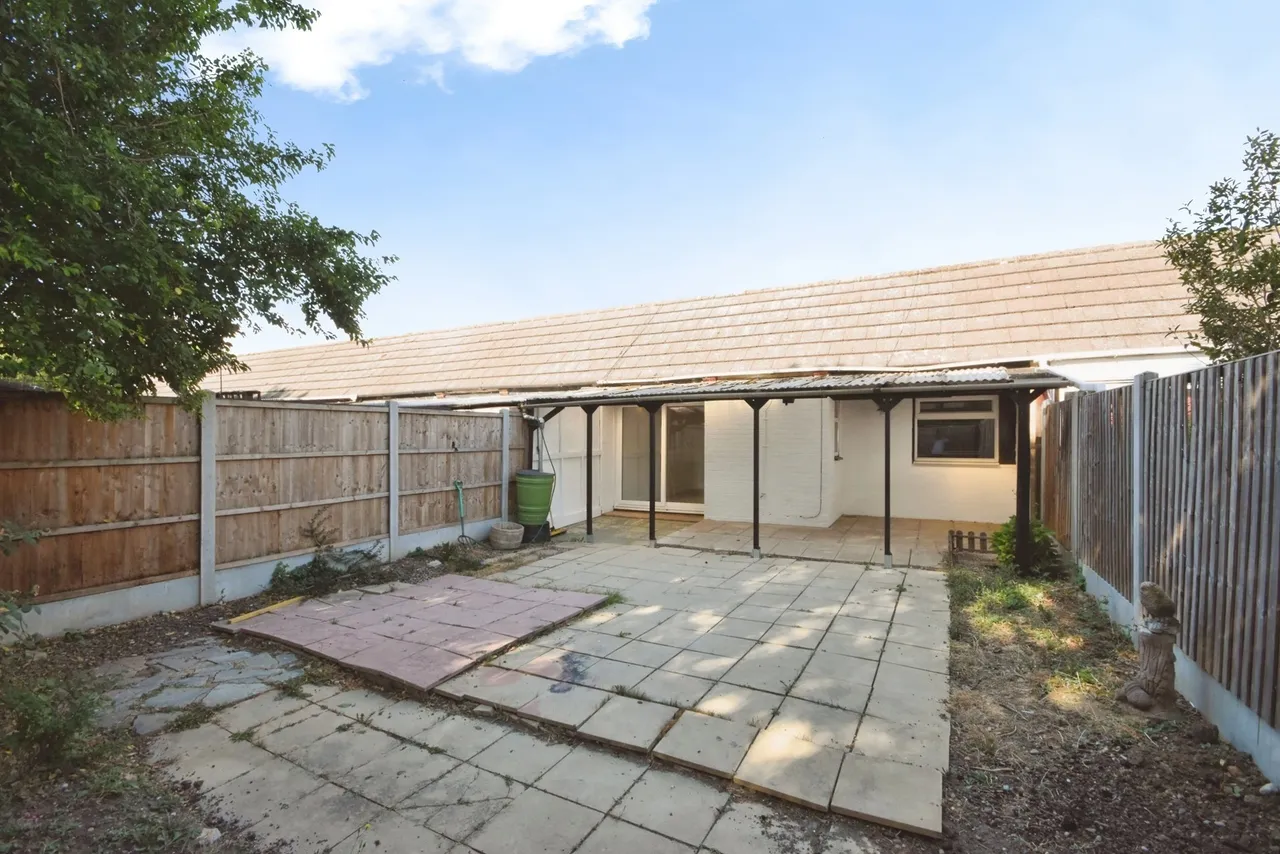 Travers Way, Basildon, Essex, SS13, photo 20
