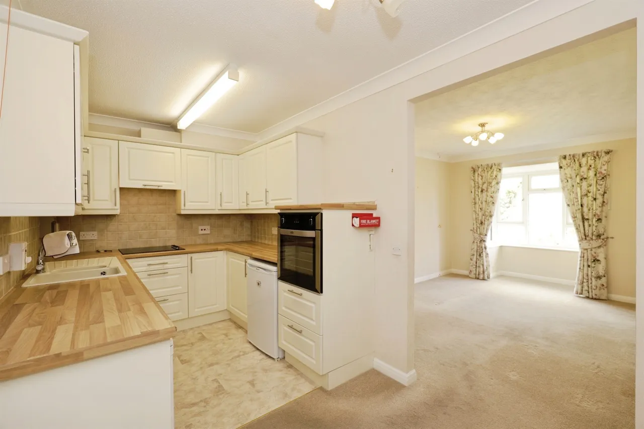 2 bed retirement property for sale — St Marys Mews, Wigginton, York