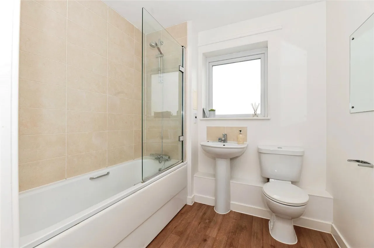 Sherwood Way, Epsom, KT19, photo 5
