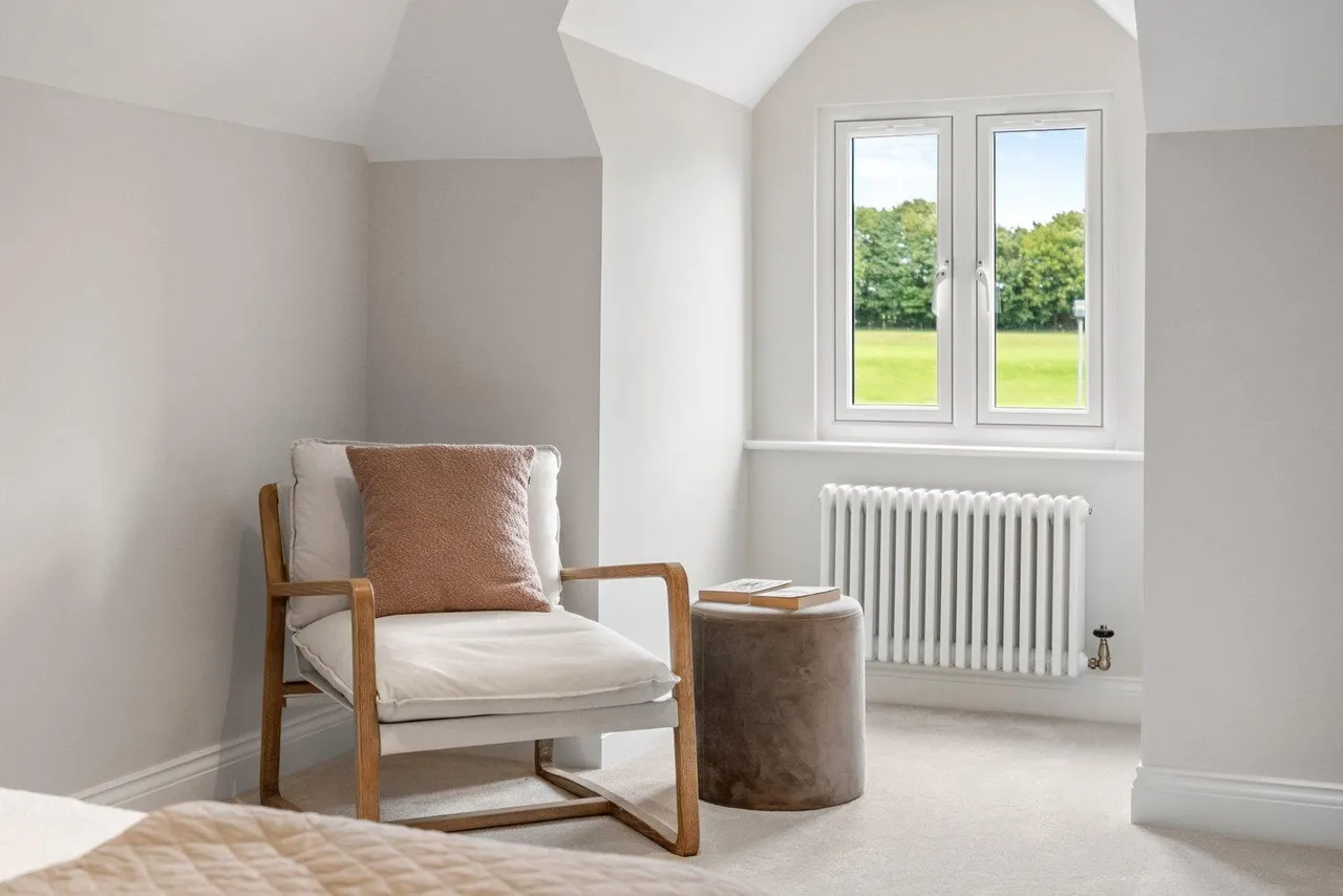 The Oaklands Aston Lane, Bragbury End, SG2, photo 64