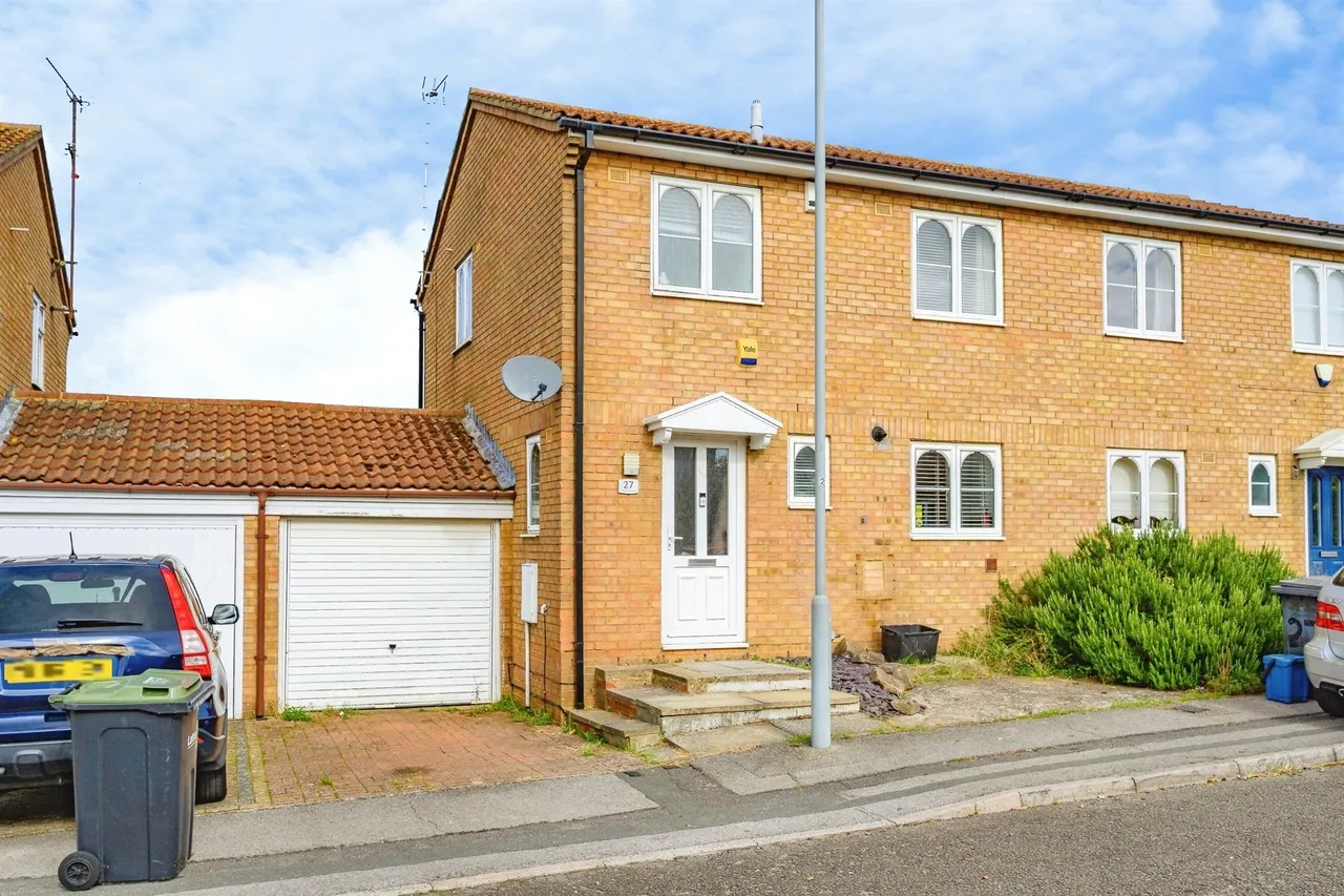 Falstone Green, Luton, LU2, photo 2
