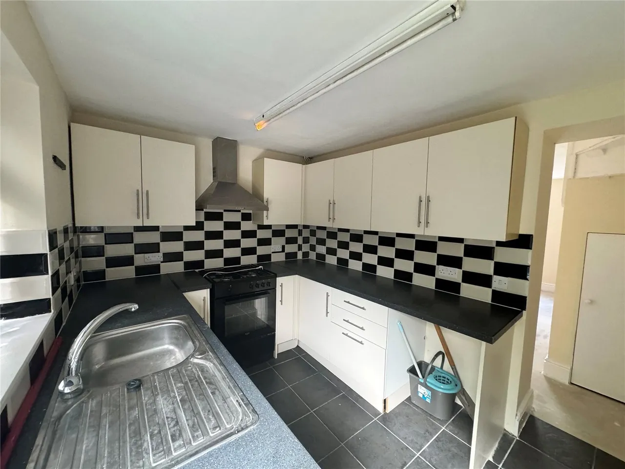Glanrafon Terrace, Pwllheli, LL53, photo 5