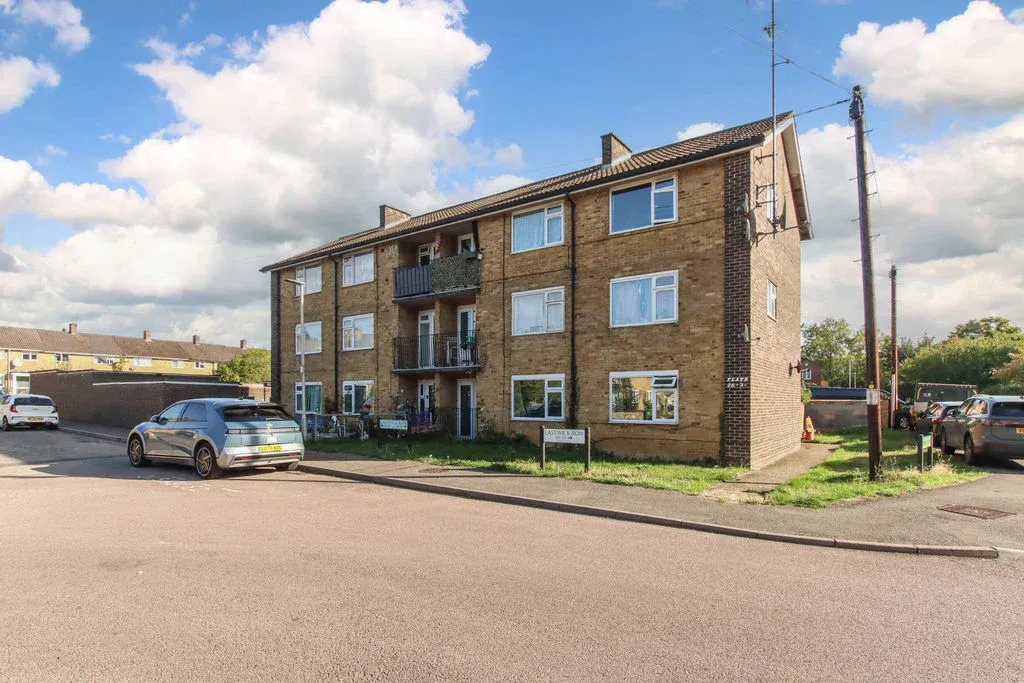 2 bed property for sale, Eastwick Row, Hemel Hempstead, HP2