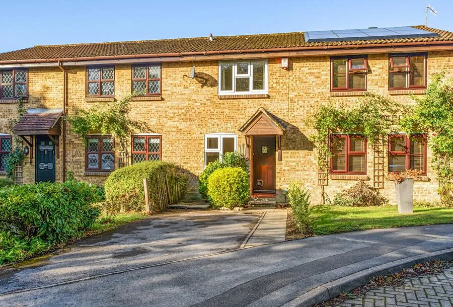 Kings Mead, South Nutfield, RH1, photo 16