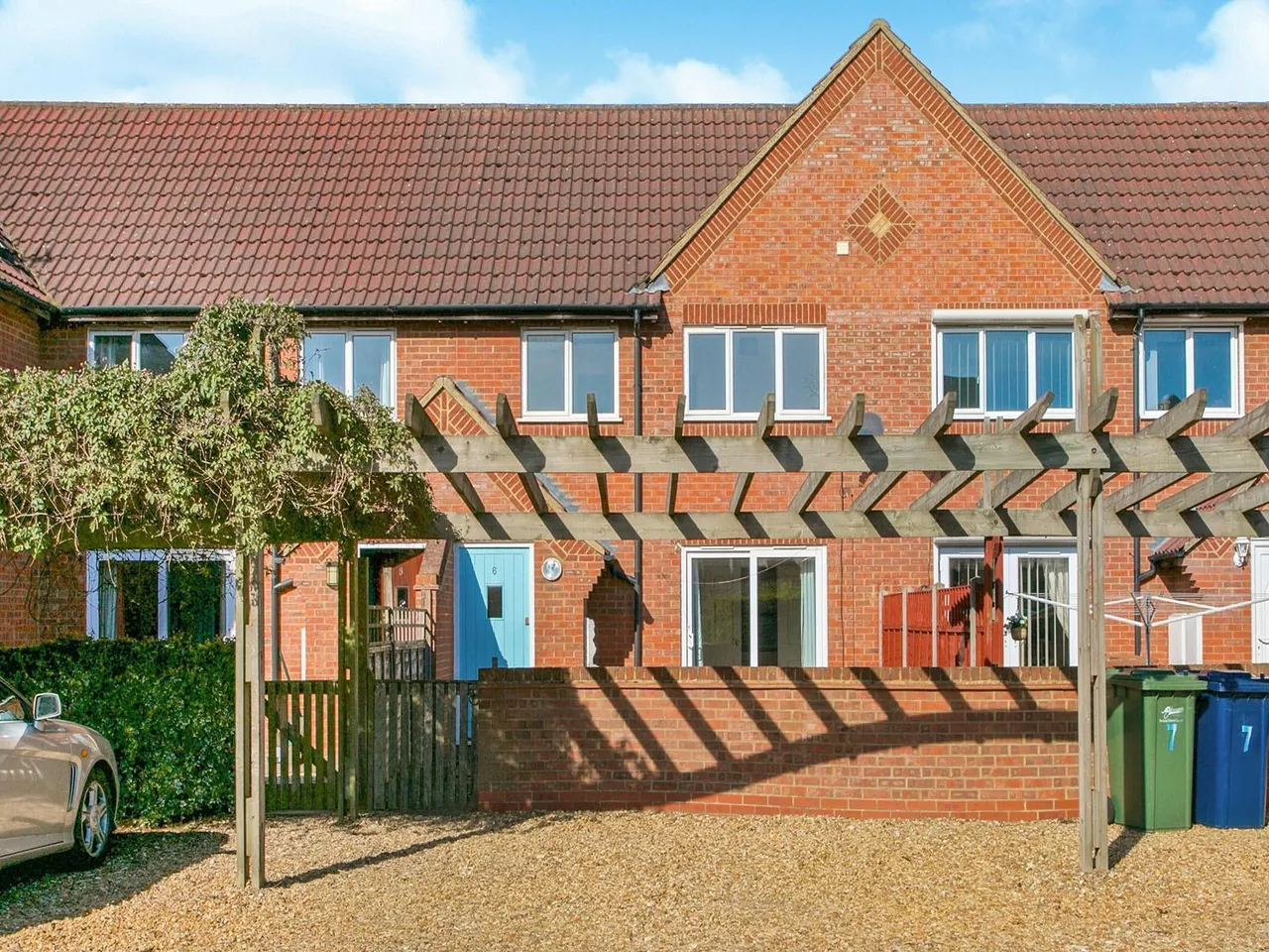2 bed house to rent, Snowley park PETERBOROUGH, PE7